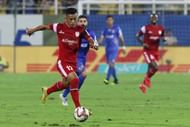 Reagan's cross was probably one of the best crosses of the season as it landed right at Ogbeche's feet (Image Courtesy: ISL)